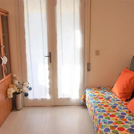 Lejlighed Charming Three-room With Terrace With Deckchairs And Side Sea View *